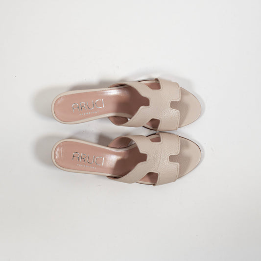 Aruci - sandalen