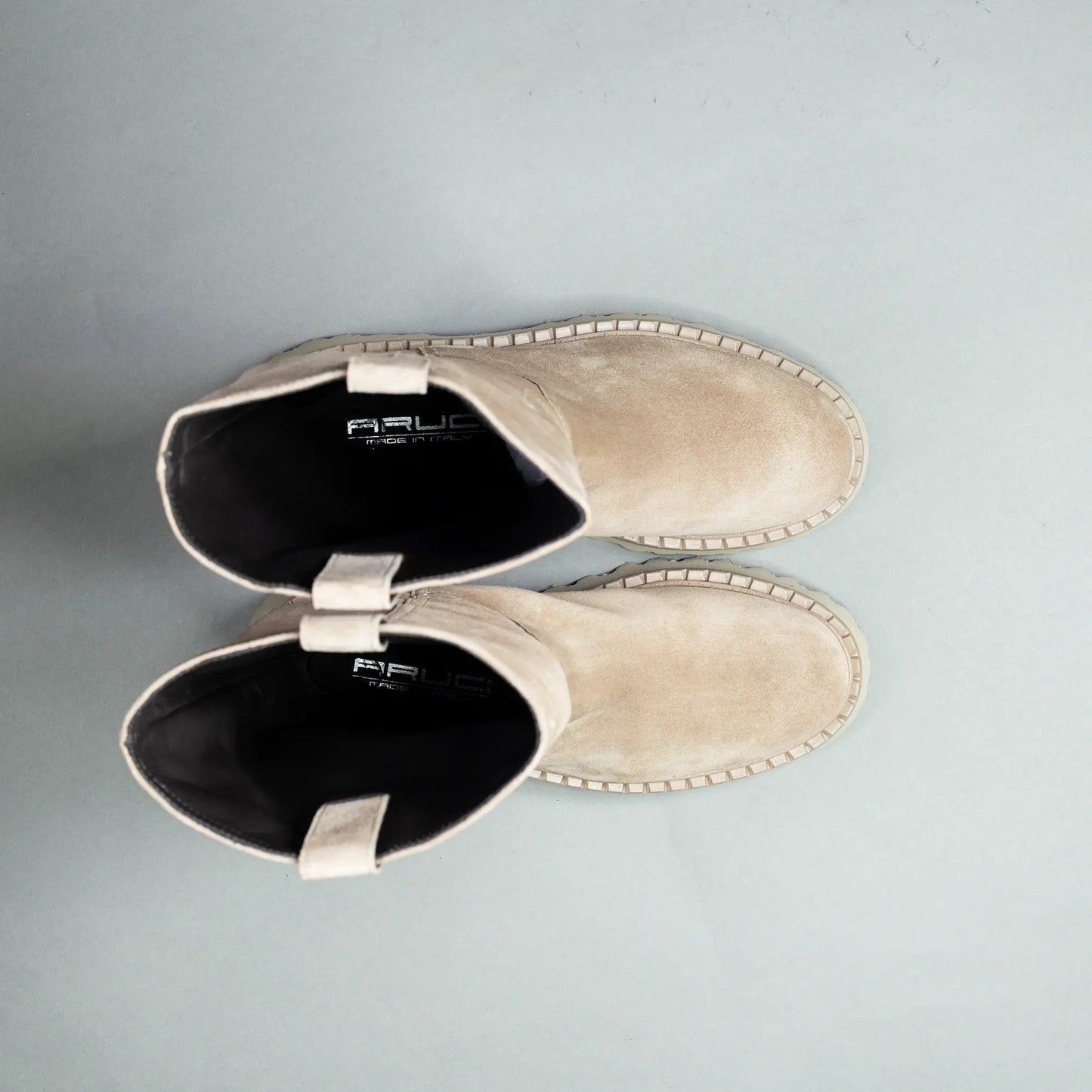 Aruci - Stiefel