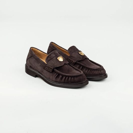 Penny Loafer Camerlengo – Braun Wildleder | Handgenähte Falten & Gold-Detail