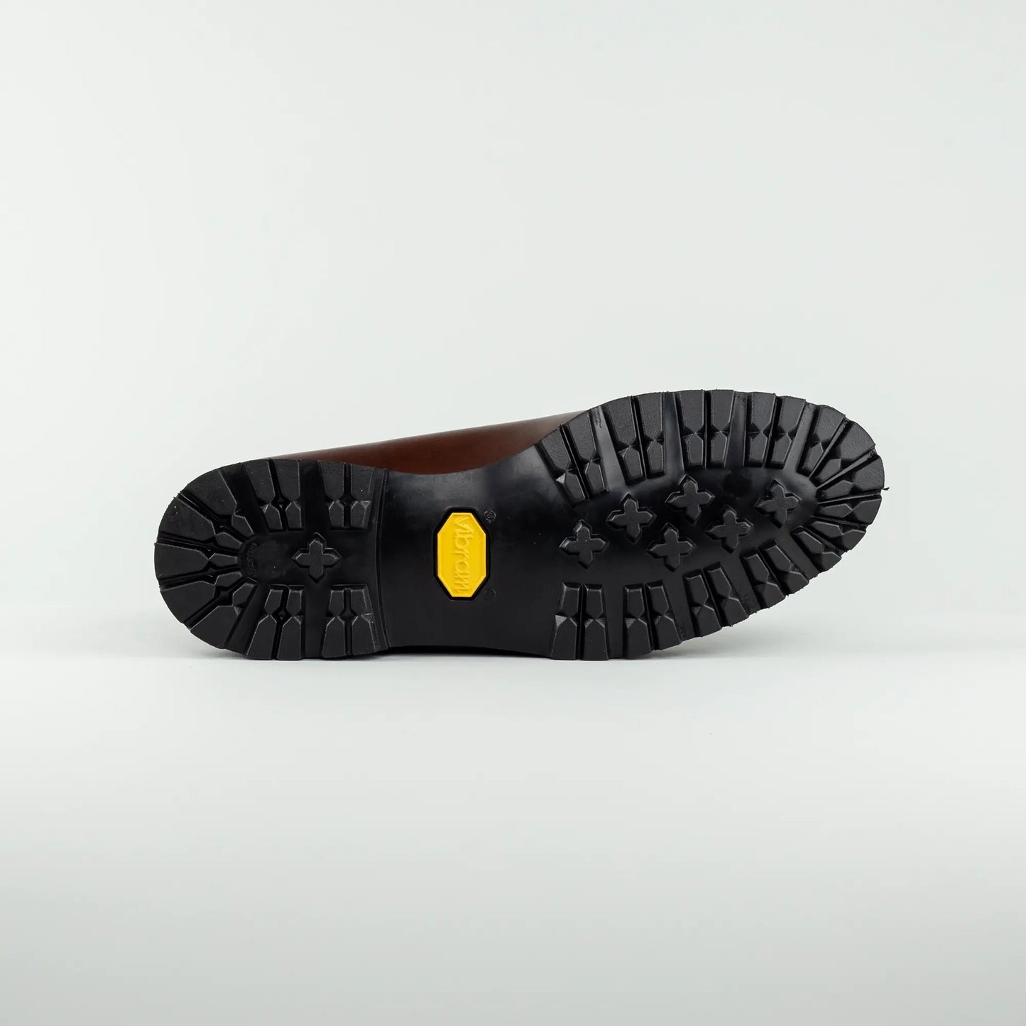 Berwick | Norweger Braun – Kalbsleder, Goodyear Welted, Vibram Profilsohle | Handmade in Spain