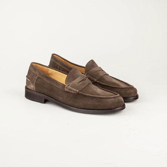 Aruci – Penny Loafer Herren aus taupefarbenem Wildleder