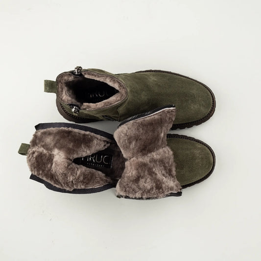 Aruci Lammfell-Boot aus grünem Wildleder | Handmade in Italy