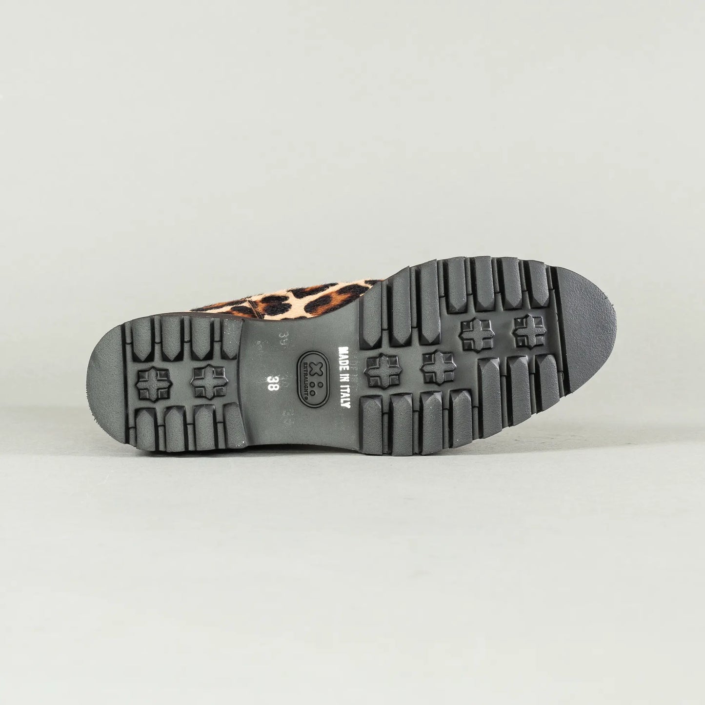 Aruci - Chelsea Boots