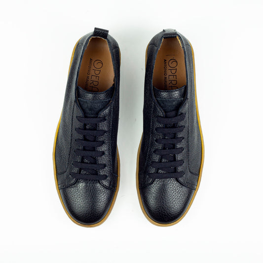 OPERA v. Antonio Maurizi - Sneaker