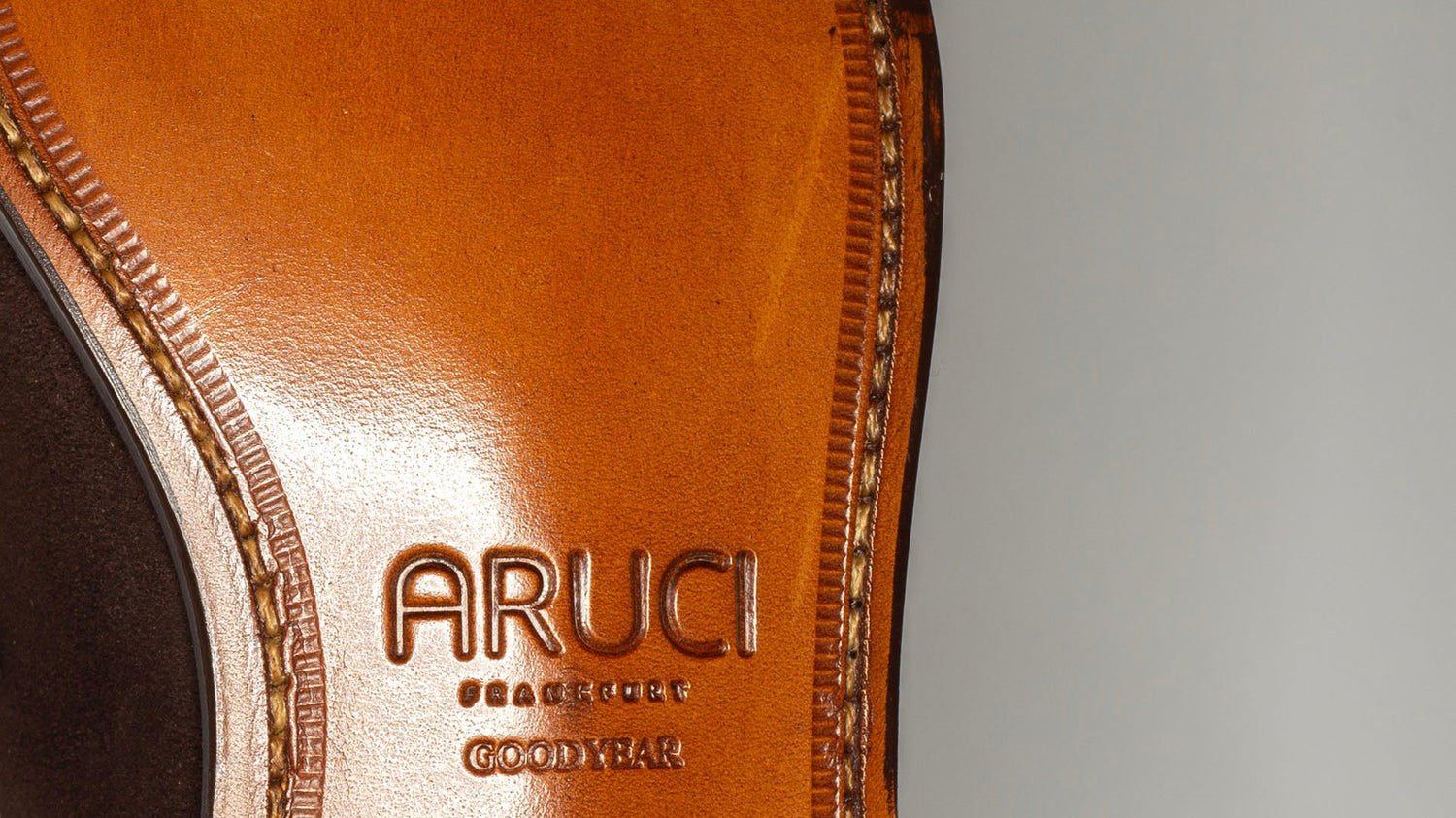 Aruci - Herrenschuhe