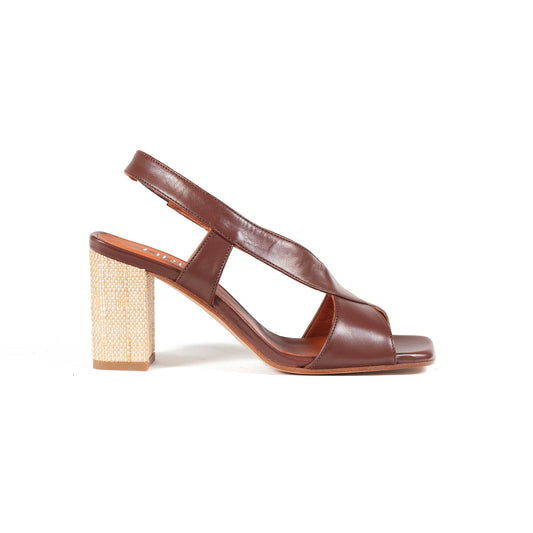 Aruci - Sandalen