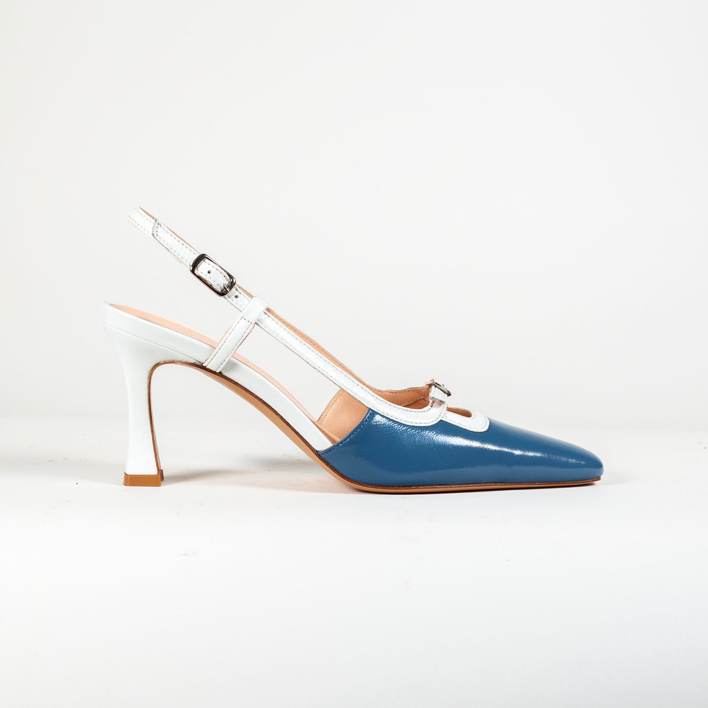 Aruci - Sling Back Pumps