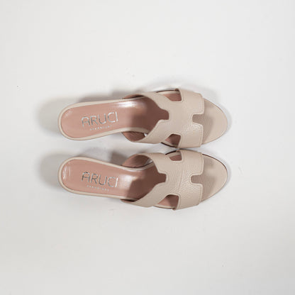 Aruci - sandalen