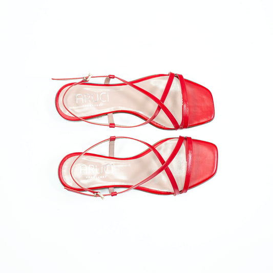 Aruci - Sandalen