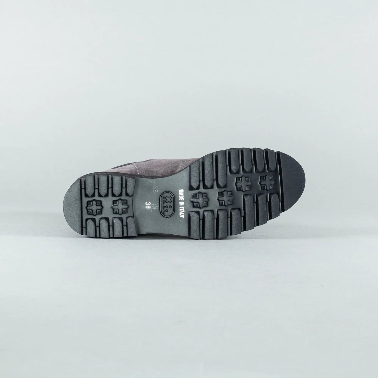 Aruci - Chelsea Boots