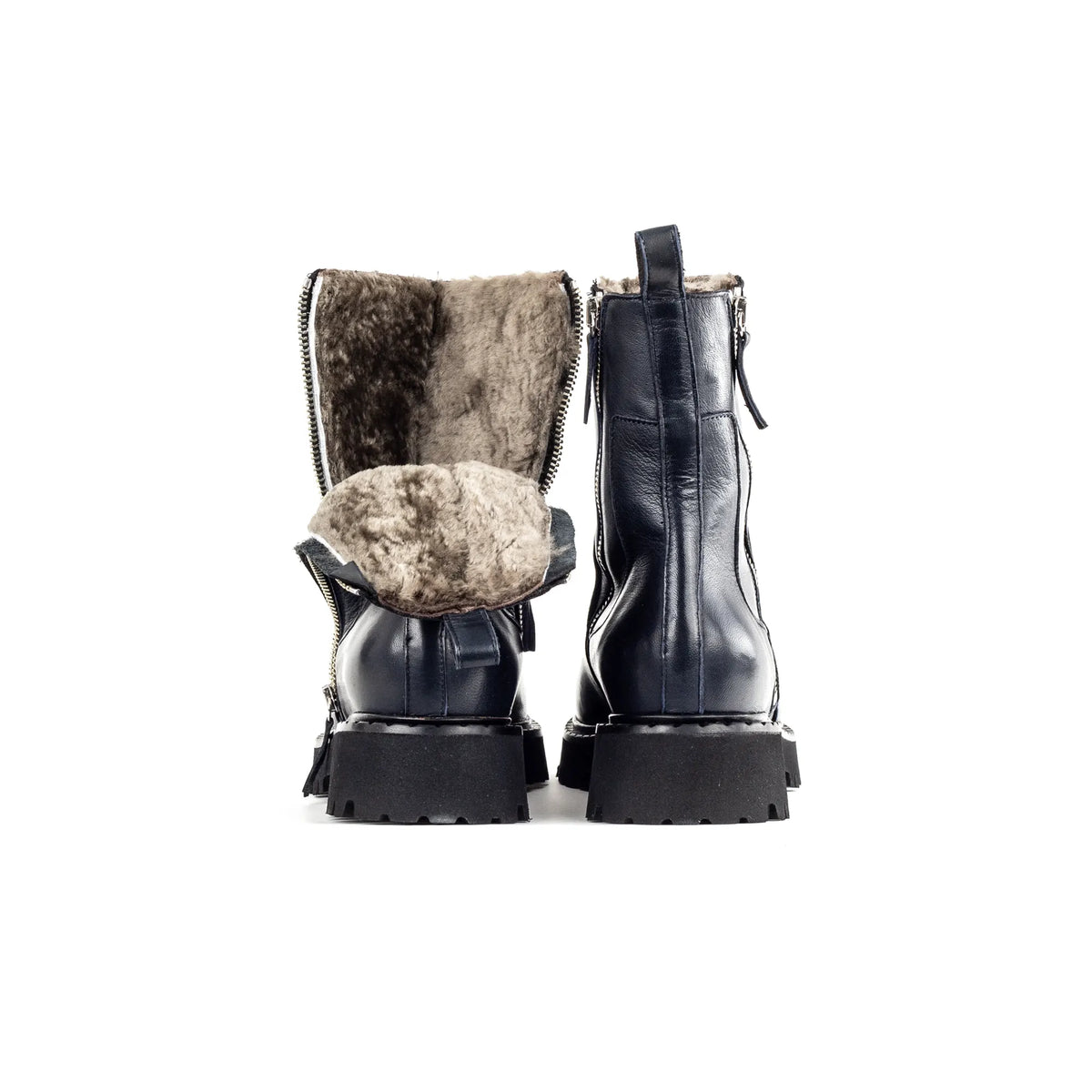 Aruci - Boot (Lammfell Futter)