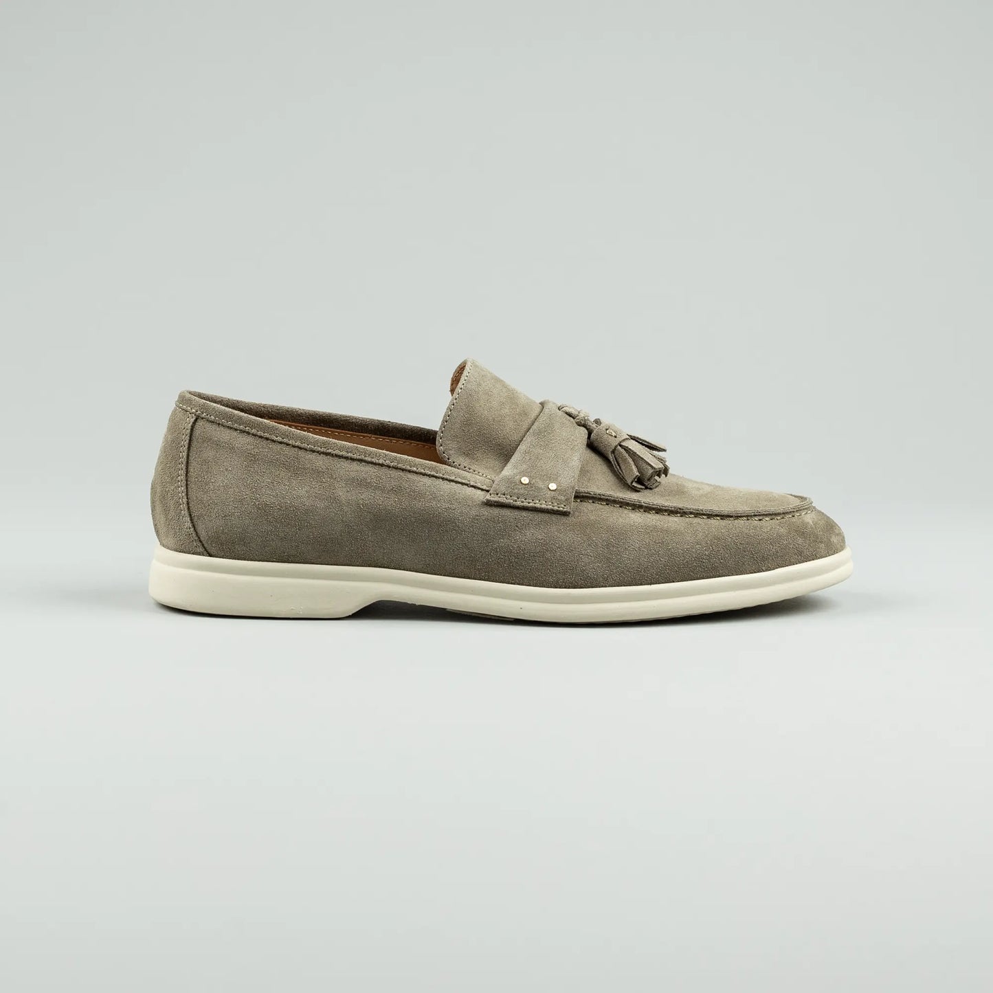 Aruci - Tassel Loafer