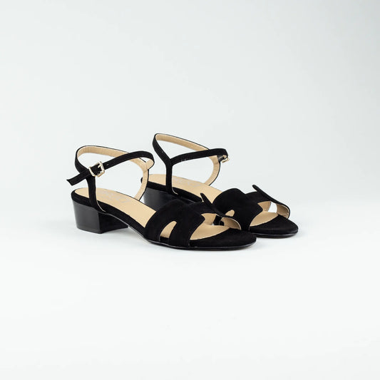 Aruci Sandalen – Velourleder Schwarz | Handgefertigt in Italien