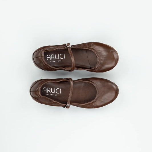 Aruci Ballerina – Nappa Leder Schokobraun | Moderne Riemchen | Handgefertigt in Italien