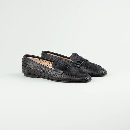 Aruci Penny Loafer – Gelochtes Geprägtes Kalbsleder Schwarz | Handarbeit aus Italien