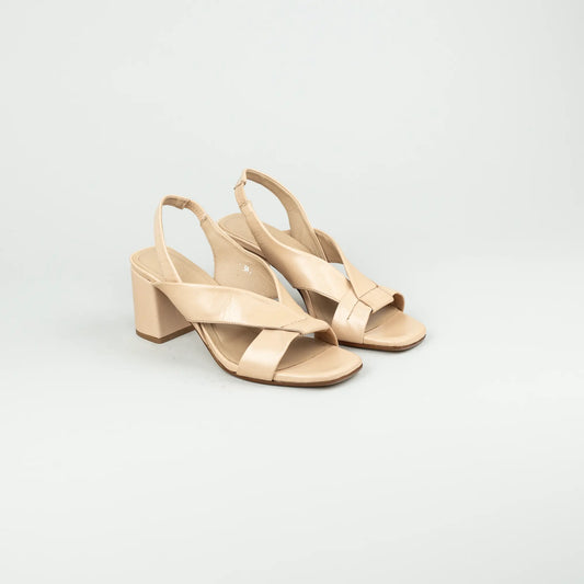 Triver Sandalen – Butterweisches Leder Beige/Nude | Handmade in Italy