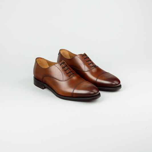 BERWICK Oxford Captoe Cuero – Rahmengenähter Herrenschuh