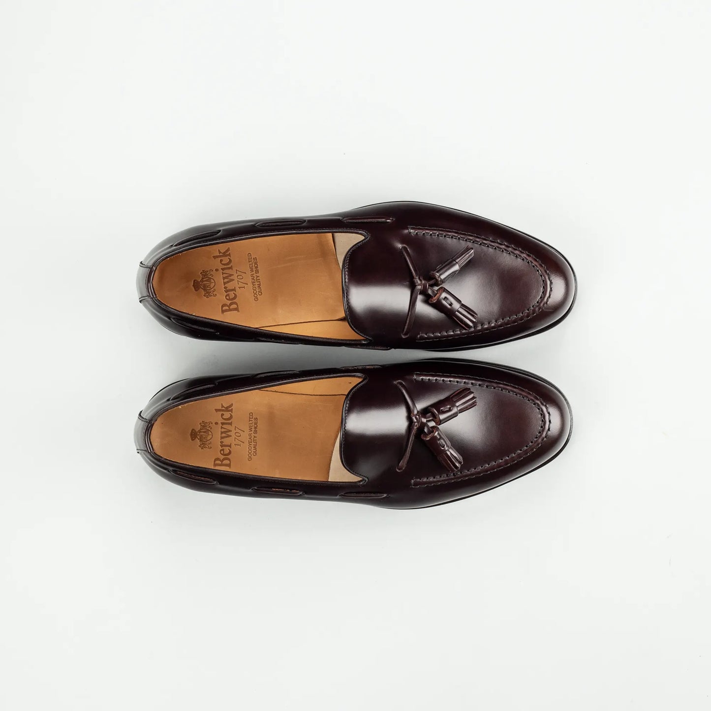 BERWICK Tassel Loafer Dunkelbraun – Goodyear Welted
