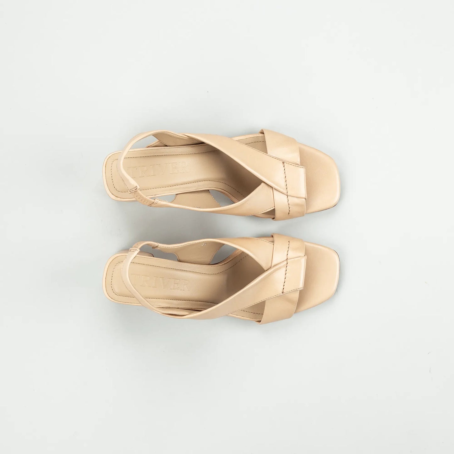 Triver Sandalen – Butterweisches Leder Beige/Nude | Handmade in Italy