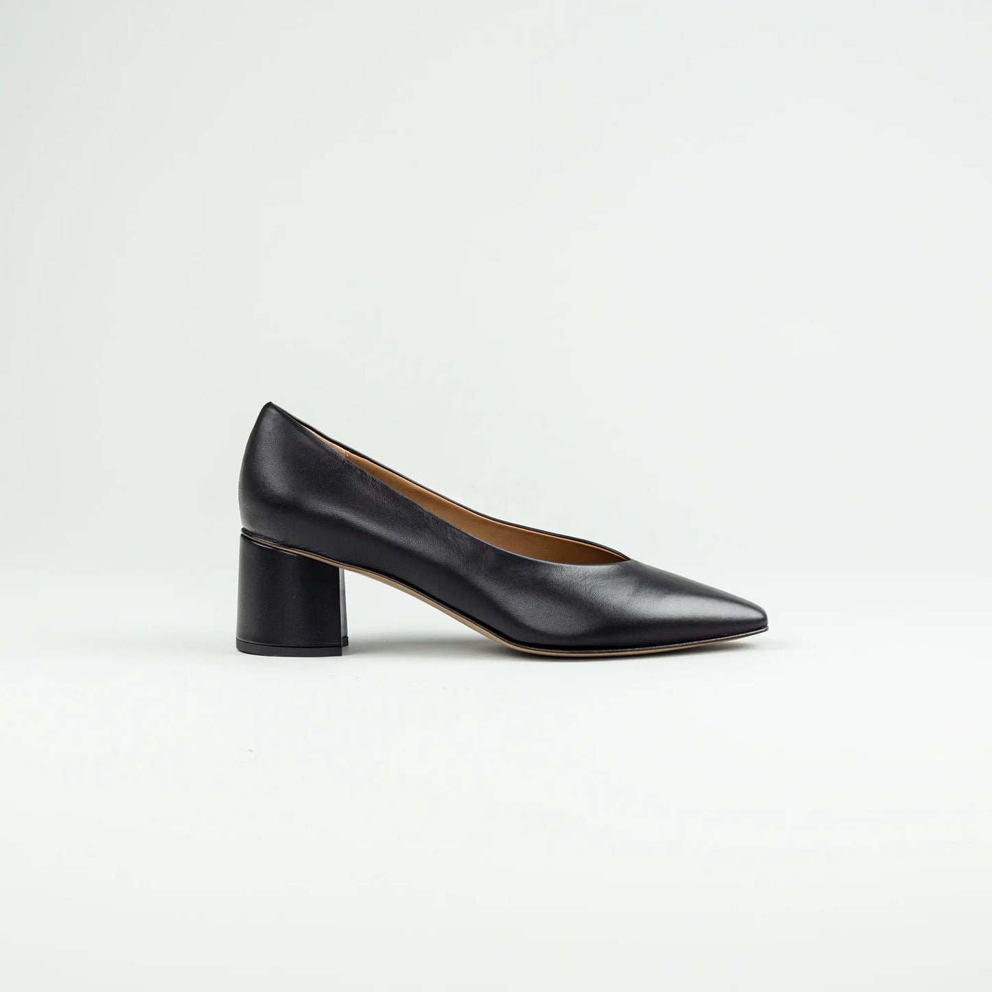 Voltan – Klassische Damenschuhe mit moderner Silhouette | Handgemacht in Italien (Kopie)