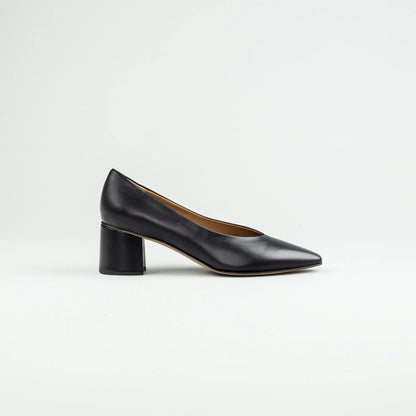 Voltan – Klassische Damenschuhe mit moderner Silhouette | Handgemacht in Italien (Kopie)