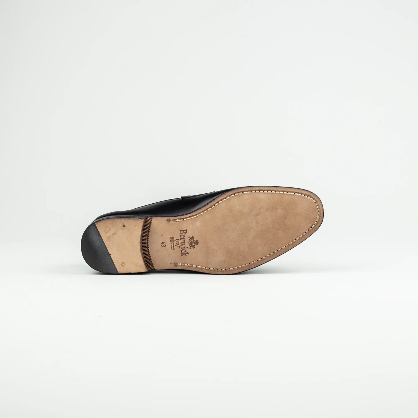 BERWICK Loafer Schwarz – Kalbsleder Blake Verarbeitung | Handmade in Spain | Aruci