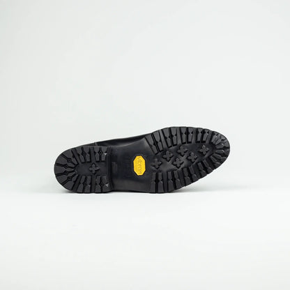 Chelsea Boot – Handmade Goodyear Welted | Gebürstetes Kalbsleder & VIBRAM Montana Sohle