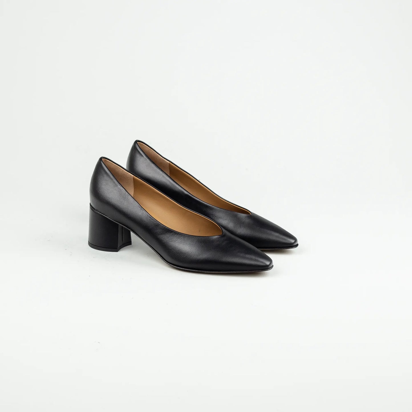 Voltan – Klassische Damenschuhe mit moderner Silhouette | Handgemacht in Italien (Kopie)