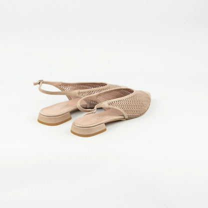 Slingback Caiman – Taupe Kalbsleder Lasergeschnitten | Flacher Absatz