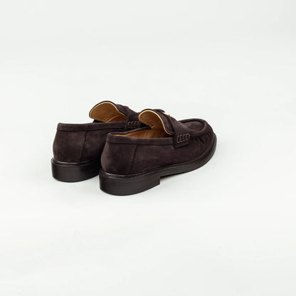 Penny Loafer Camerlengo – Braun Wildleder | Handgenähte Falten & Gold-Detail