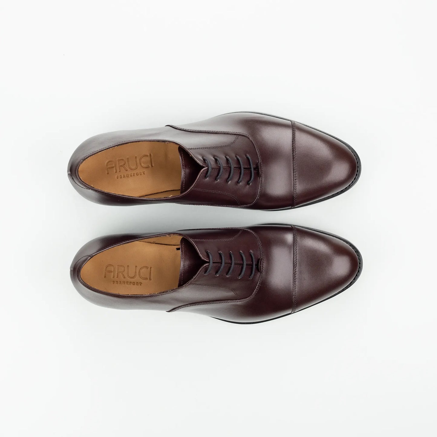 Oxford Capote – Bordeaux Kalbsleder | Goodyear Welted