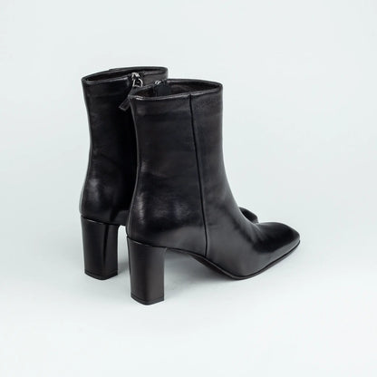 Jubile – Ankle Boot Schwarz Kalbsleder | Sacchetto | 8 cm Absatz | Handmade Italy