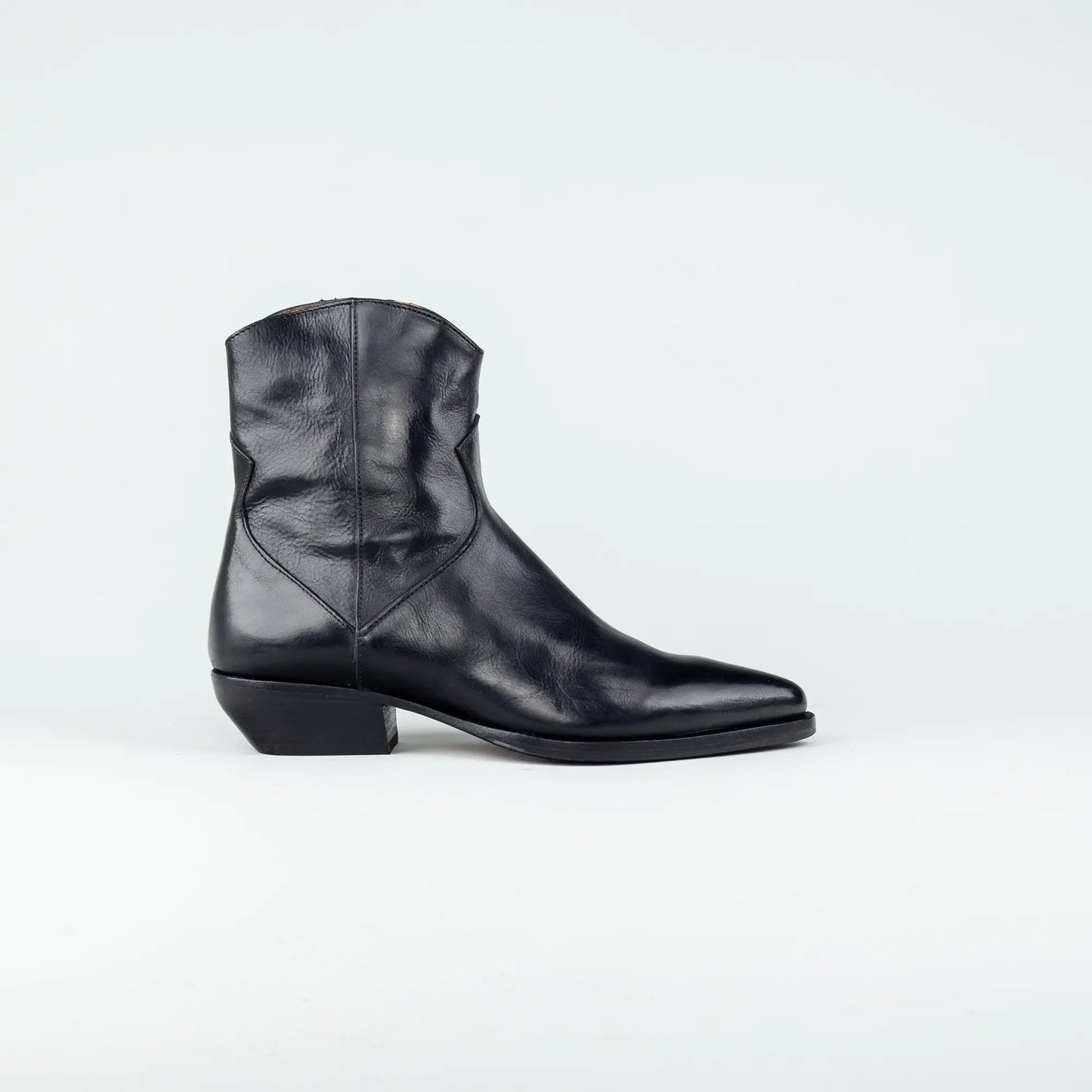 Elia Maurizi – Western Ankle Boot | Handmade Italy | Premium Damenschuh