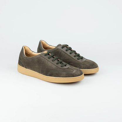Camerlengo – Sneaker Wildleder Grün | Handmade Italy | Premium Herrenschuh
