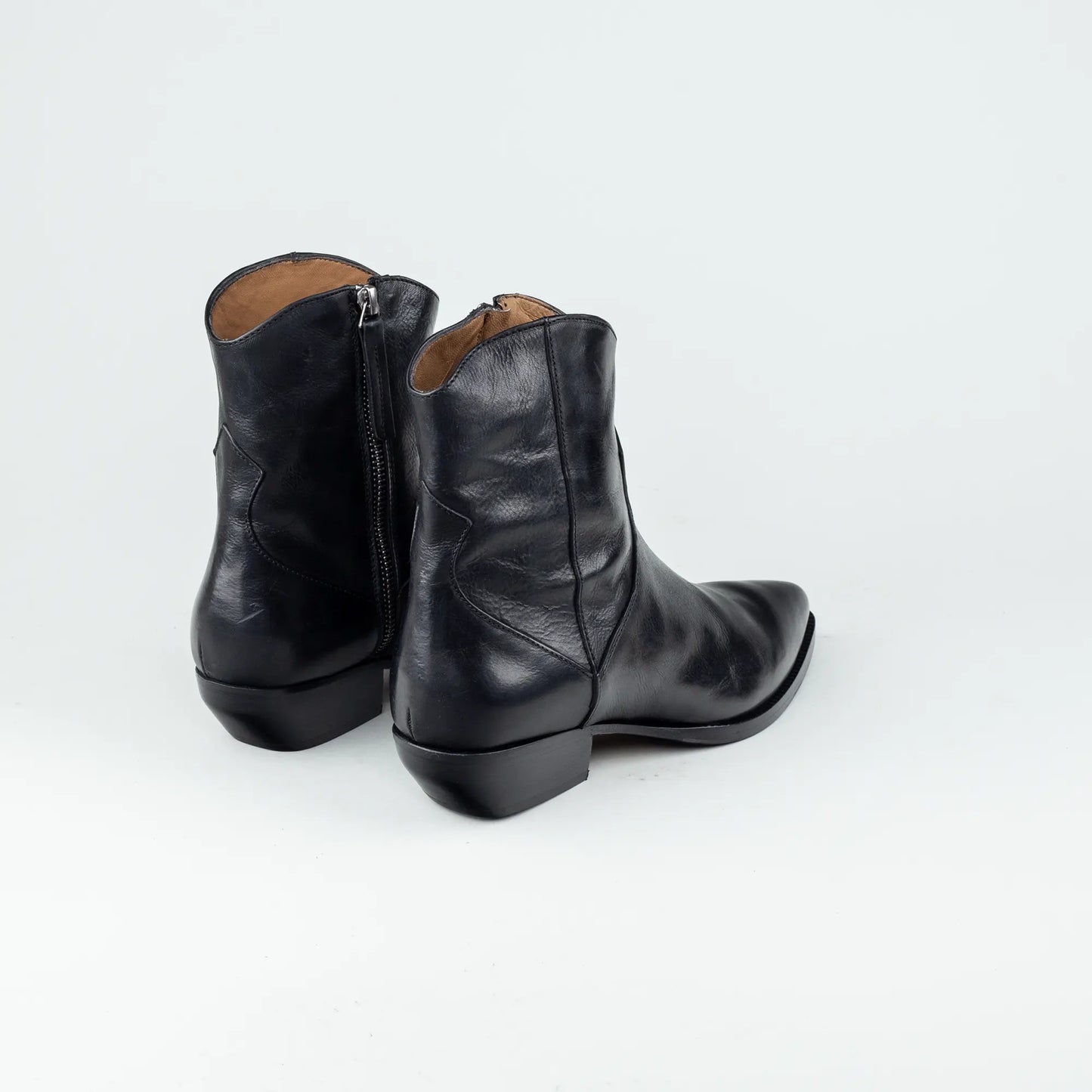 Elia Maurizi – Western Ankle Boot | Handmade Italy | Premium Damenschuh