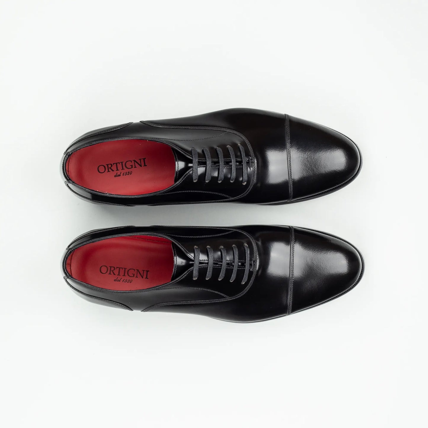 Ortigni – Oxford Captoe | Rotes Lederfutter & Ledersohle | Handmade Toskana