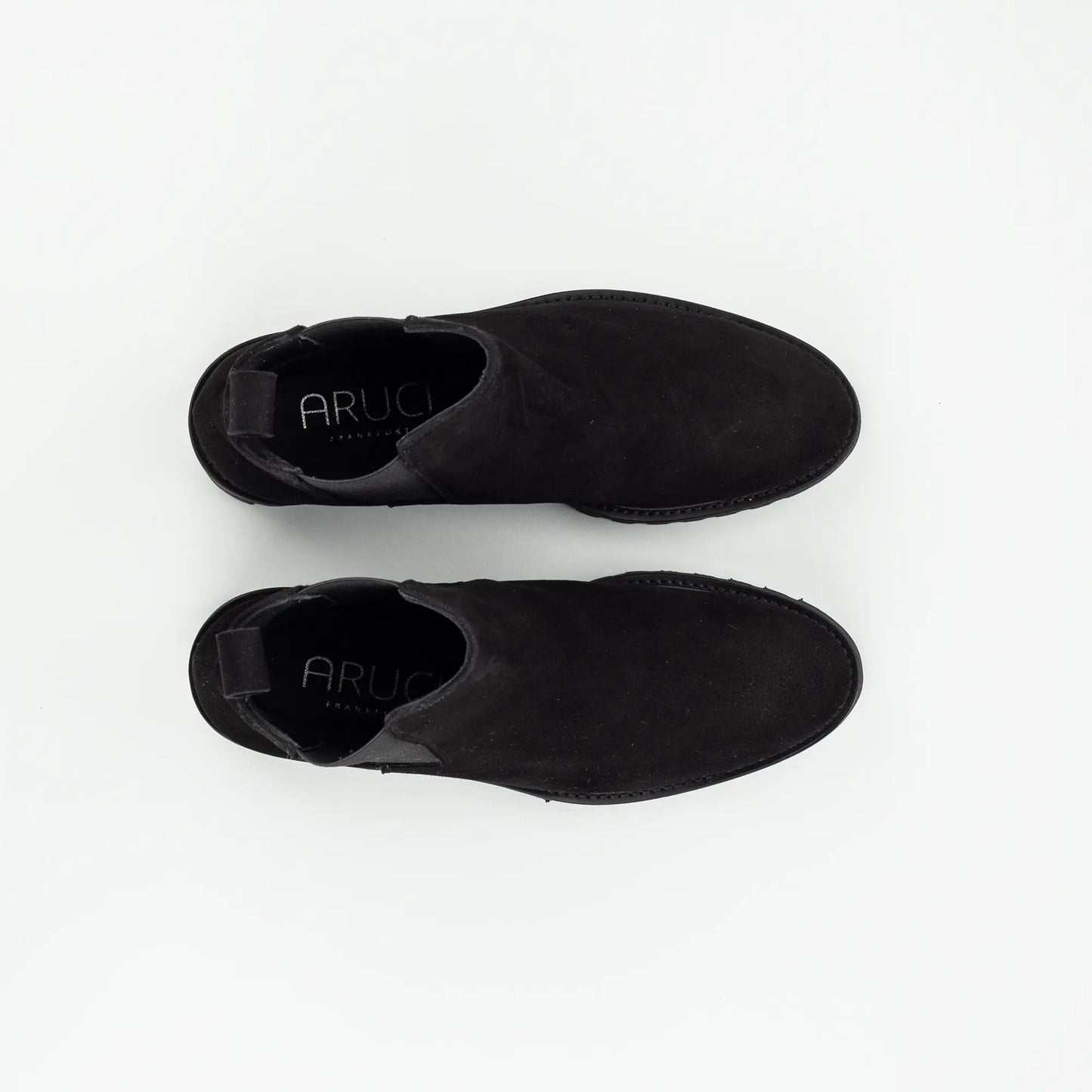 Aruci – Chelsea Boot Wildleder Schwarz | Sacchetto | Handmade Italy
