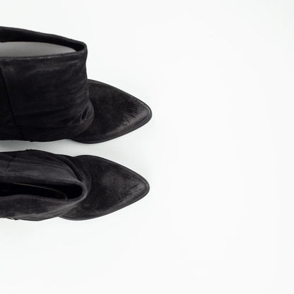 Aruci – Western Stiefel Wildleder Schwarz | Moderner Look | Handmade Italy
