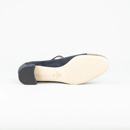 Aruci – Pump Riemchen & Schnalle Velourleder Blau | Ledersohle | Handmade Italy