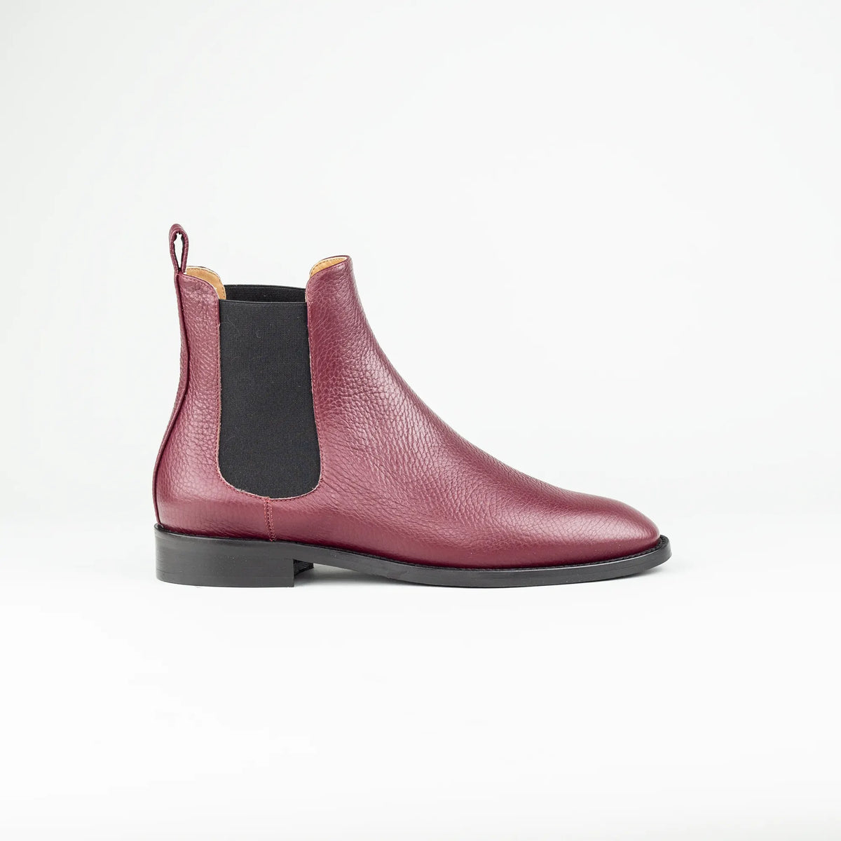 Voltan – Chelsea Boot Geprägtes Kalbsleder Bordeaux | Handmade Italy | Premium Damenschuh