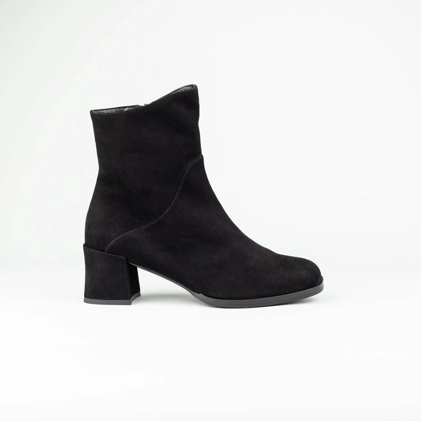 Aruci – Ankle Boot Wildleder Schwarz | Tolle Passform | Handmade Italy