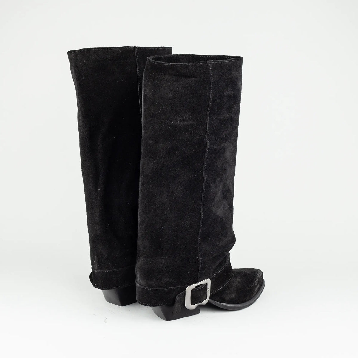 Aruci – Western Stiefel Wildleder Schwarz | Moderner Look | Handmade Italy