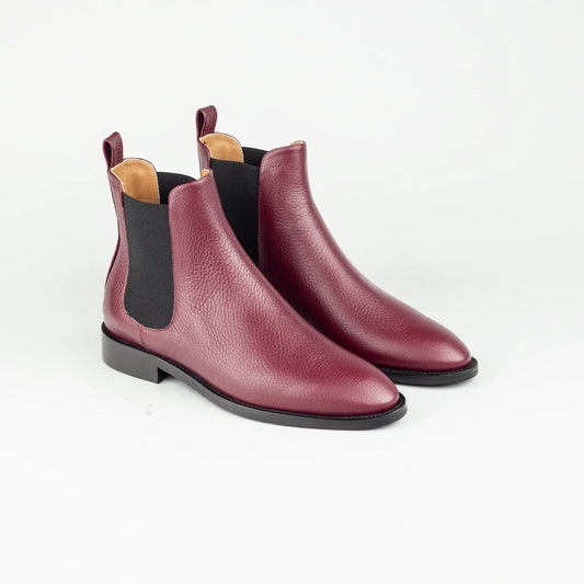 Voltan – Chelsea Boot Geprägtes Kalbsleder Bordeaux | Handmade Italy | Premium Damenschuh