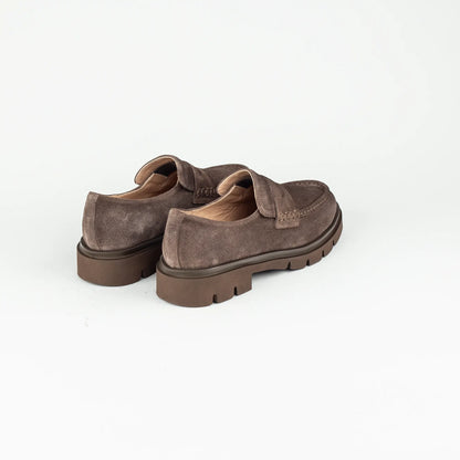 Aruci – Loafer Velourleder Braun | Modische Form | Flexible Gummisohle | Handmade Italy