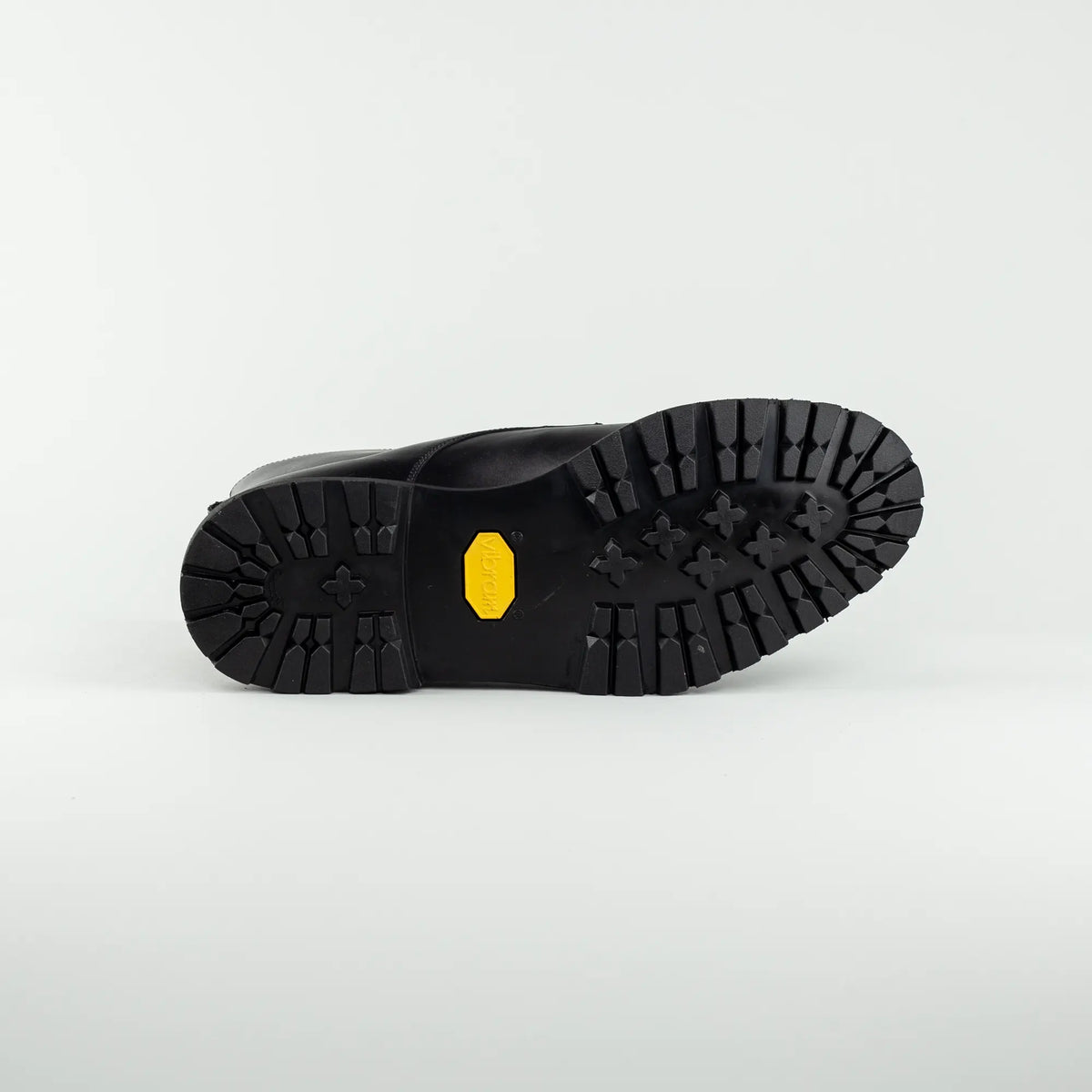 Berwick | Schnürboots Schwarz – Hochwertiges Kalbsleder, Norweger Naht, Vibram Sohle | Handmade in Spain