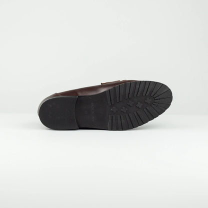 Aruci | Loafer Kalbsleder Bicolor Braun – Goldene Schnalle, Lammfell-Futter Bordeaux | Handmade in Italy