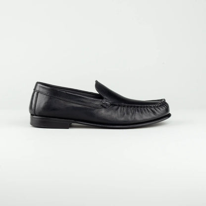 Elia Maurizi | Penny Loafer Schwarz – Genähtes Vorderblatt | Handmade in Italy