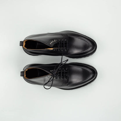 Berwick | Schnürboots Schwarz – Hochwertiges Kalbsleder, Norweger Naht, Vibram Sohle | Handmade in Spain