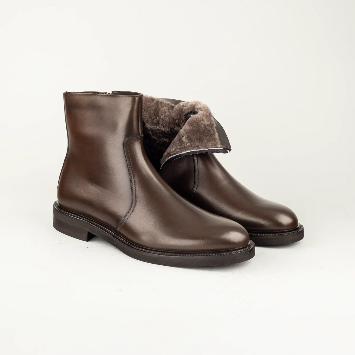 Aruci – Herrenstiefel mit echtem Lammfellfutter