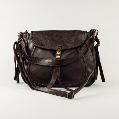 Aruci – Braune Damenhandtasche aus dickem Leder im Satteldesign